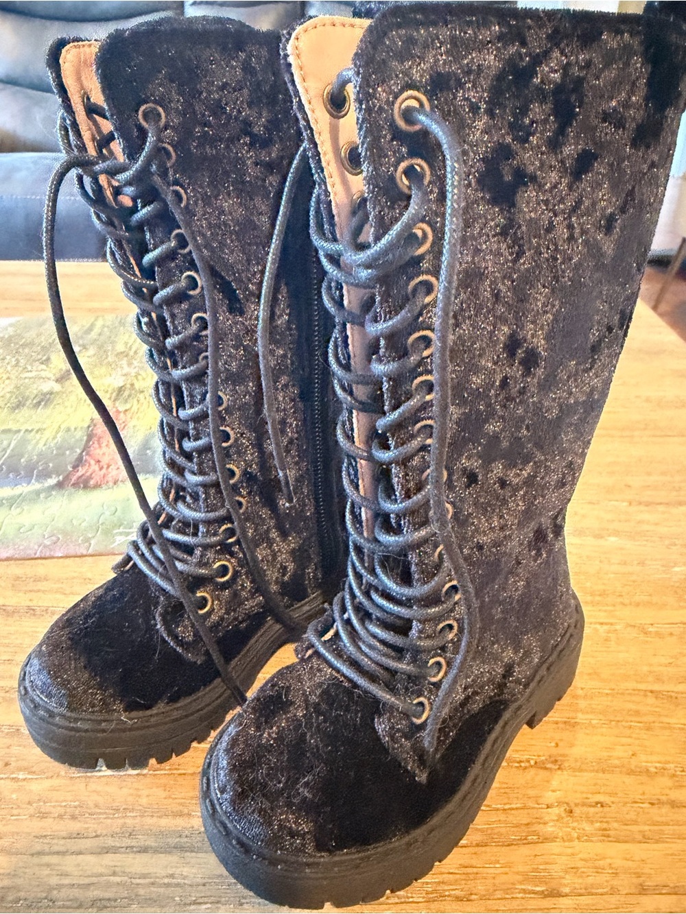 A bear co velvet boots